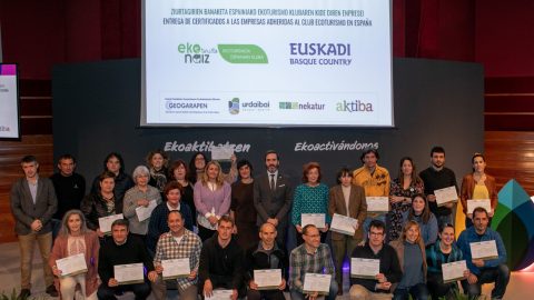 51 empresas adheridas en Euskadi al Club Ecoturismo en España reciben su certificado en el VI Foro de Ecoturismo de Euskadi